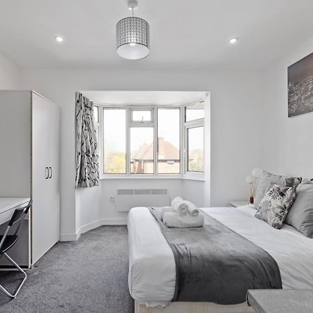 South Harrow Apartment Londen Buitenkant foto